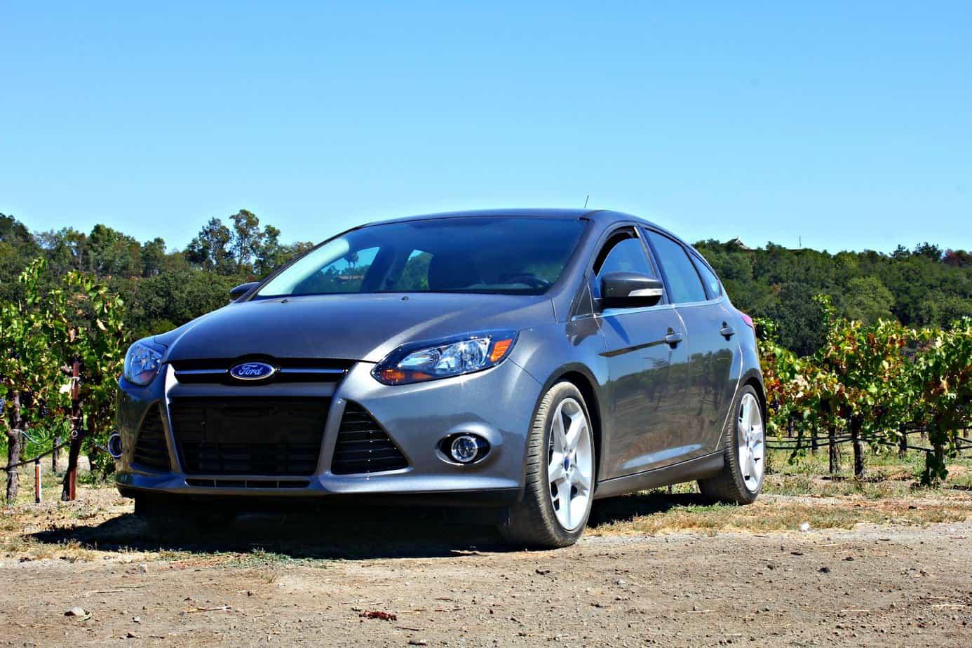 2014 Ford Focus 5-Door Hatchback Titanium: Spacious, Sporty and Affordable 1