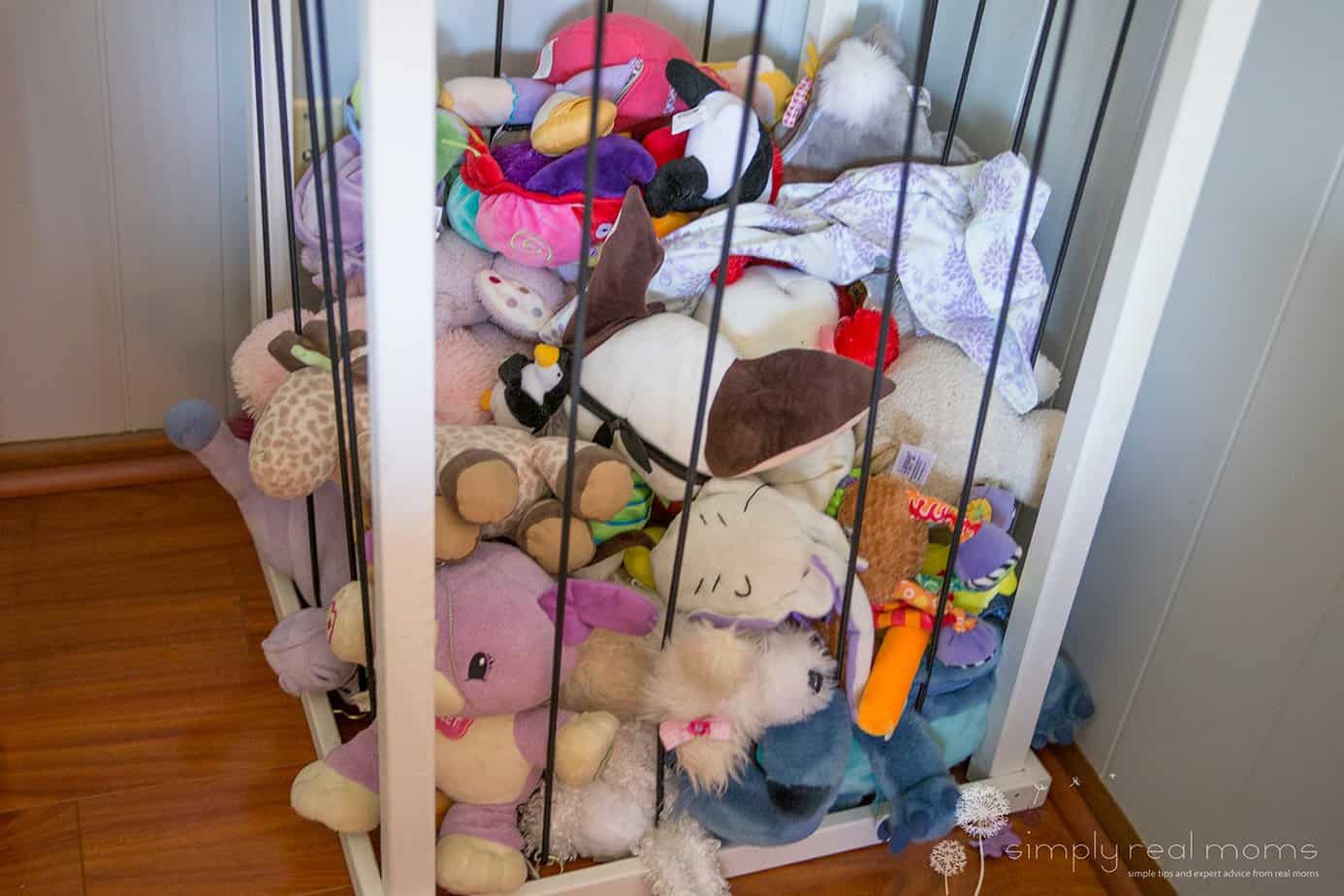 Diy corner best sale stuffed animal zoo