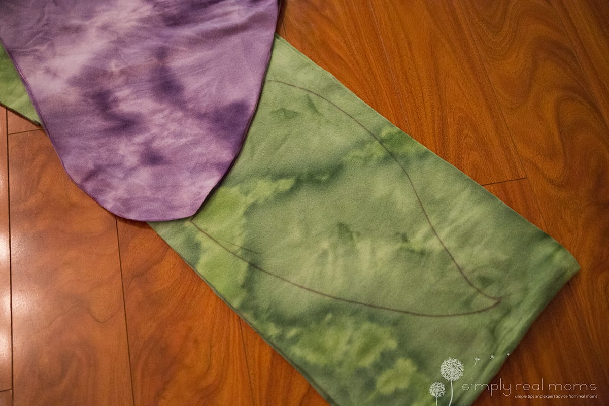 Fleece Mermaid Tail Blanket Tutorial
