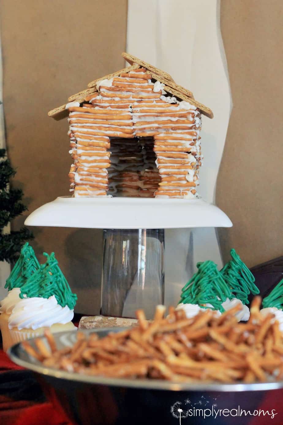Lumberjack Party Pretzel Log Cabin