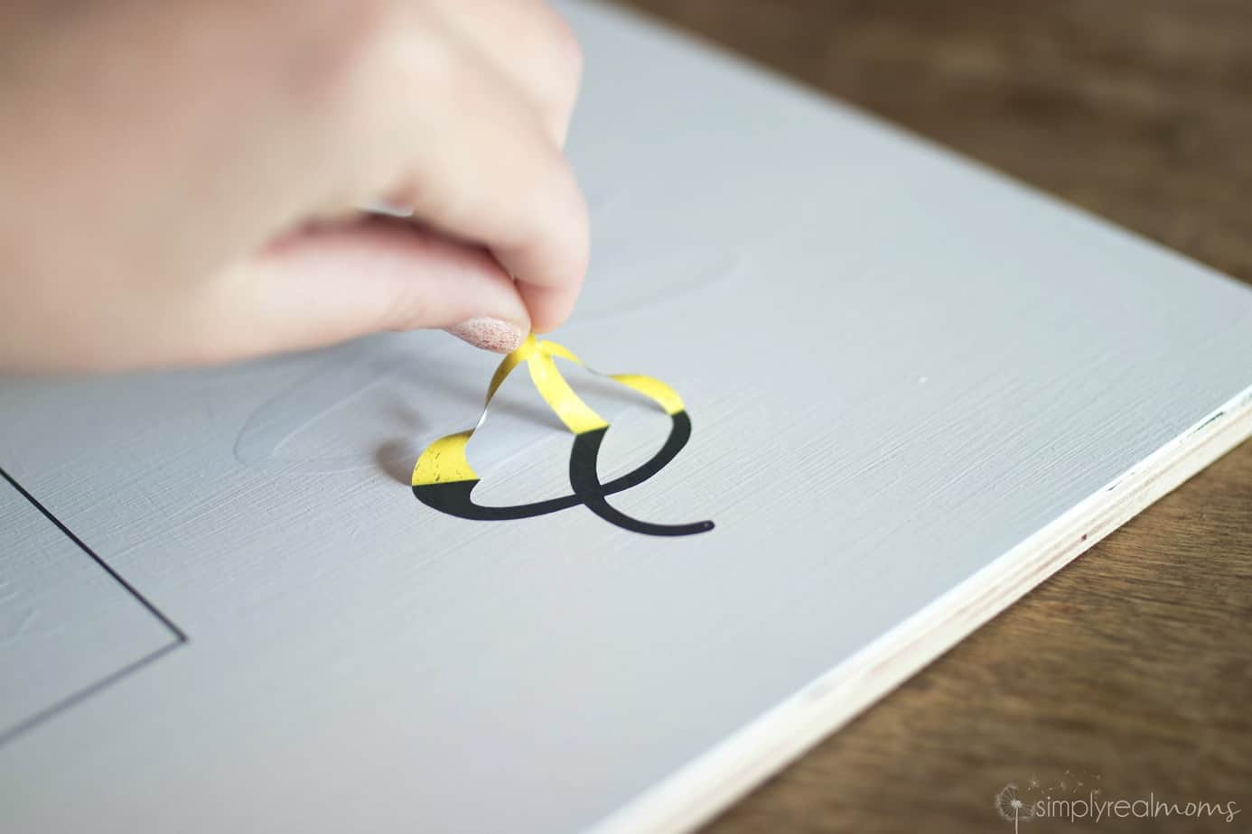 How to make a DIY Farmhouse Sign