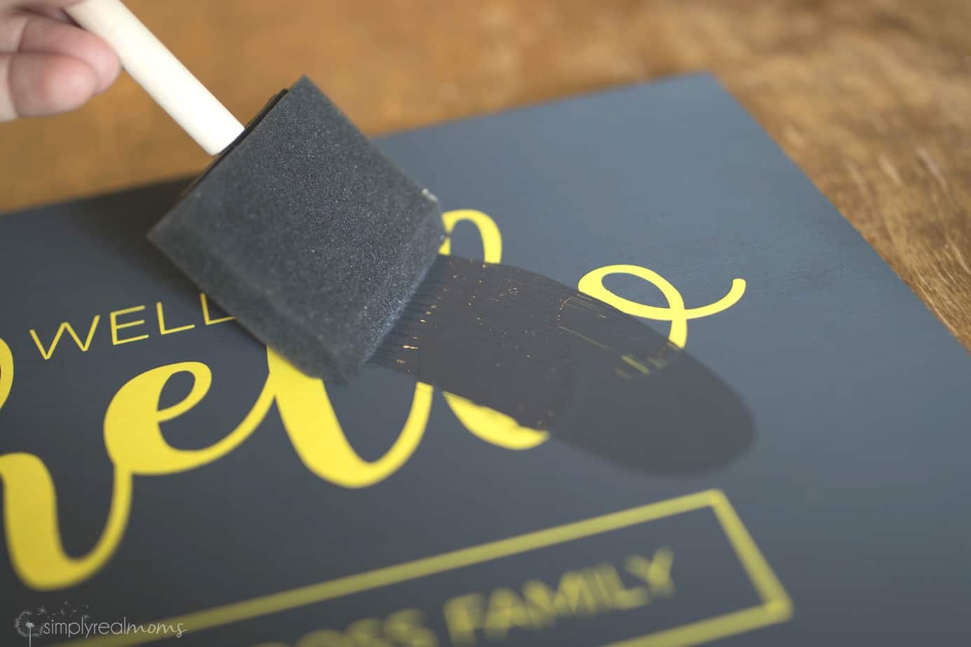 Painting your own Farm House sign