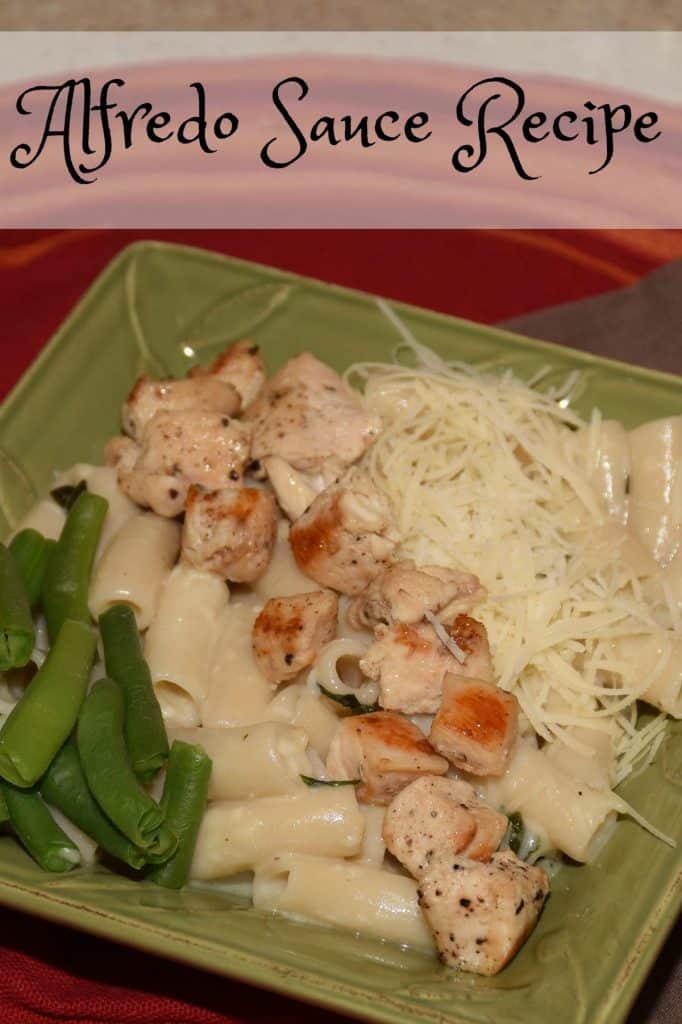 Quick and easy recipe for creamy alfredo sauce.