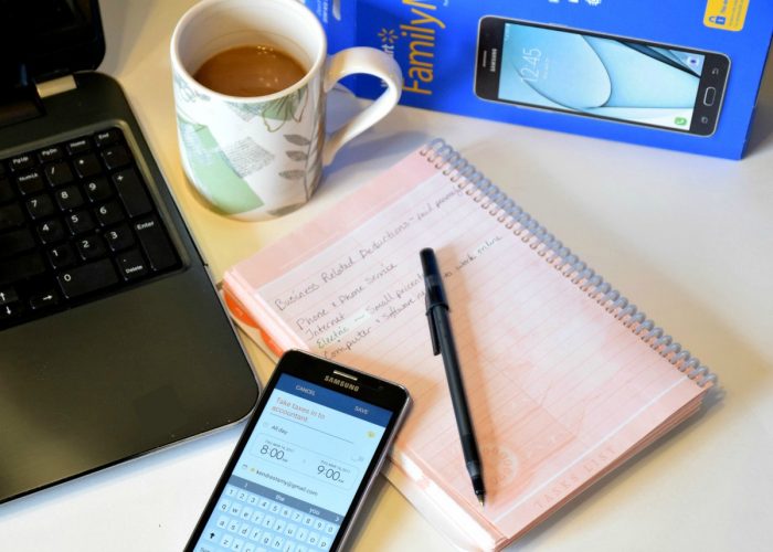 Making Tax Time Work as a Blogger and Direct Sales Rep #ad #YourTaxCash
