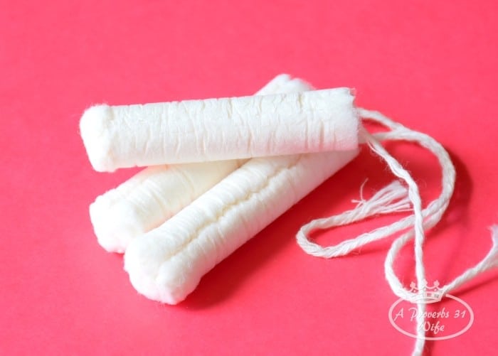 Hidden dangers of being a woman. Tampons, among many other feminine care products are very dangerous for our health.