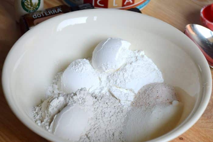 Remineralizing tooth powder recipe.