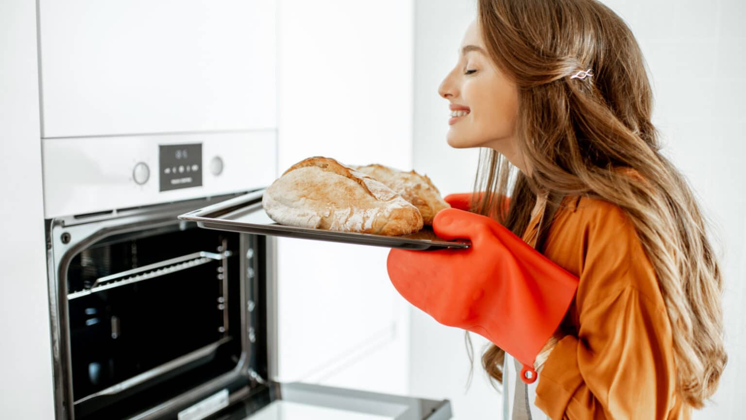18 Simple Cleaning Hacks with Baking Soda and Vinegar - Hello Sensible